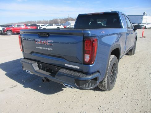 New 2026 GMC Sierra 1500 Elevation image 5