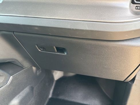 Used 2025 Ford Bronco Badlands image 20