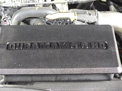 Used 2022 GMC Sierra 2500 Denali w/ Denali Ultimate Package image 13