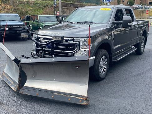 Certified 2020 Ford F350 Lariat w/ Lariat Value Package image 3