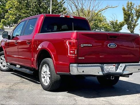 Used 2015 Ford F150 Lariat w/ Equipment Group 501A Mid RWD image 12