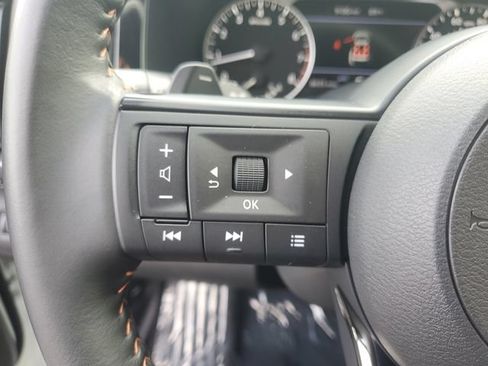 Certified 2025 Nissan Pathfinder Rock Creek AWD/4WD image 16