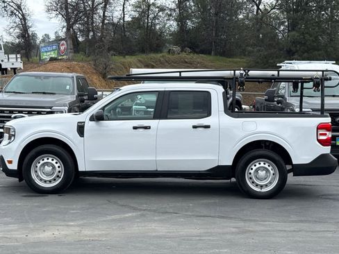 Used 2025 Ford Maverick XLT w/ Equipment Group 302A image 7