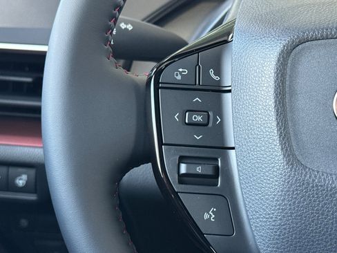 New 2026 Toyota Prius Plug-In Hybrid image 27