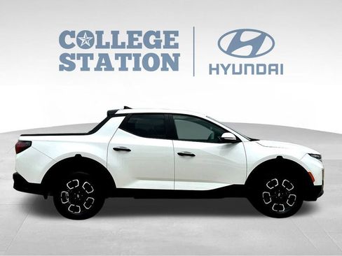Used 2023 Hyundai Santa Cruz SEL AWD/4WD image 11