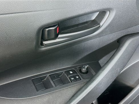 Used 2023 Toyota Corolla LE FWD image 15