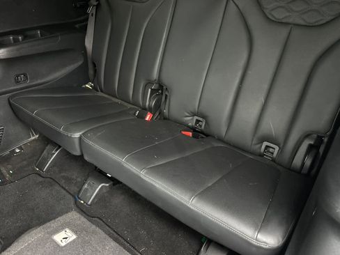 Used 2022 Hyundai Palisade Calligraphy image 16