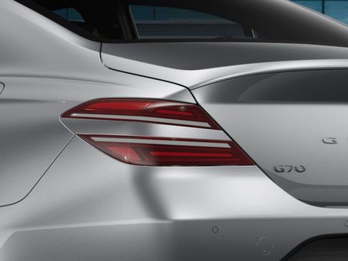 New 2026 Genesis G70 2.5T Prestige image 10