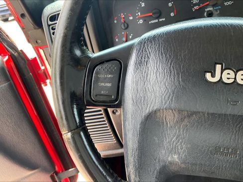 Used 2005 Jeep Wrangler X AWD/4WD image 23