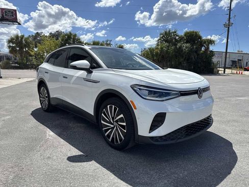 Used 2024 Volkswagen ID.4 S image 8