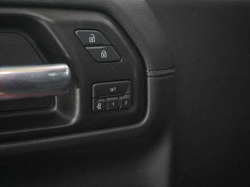 Used 2019 GMC Sierra 1500 SLT AWD/4WD image 23
