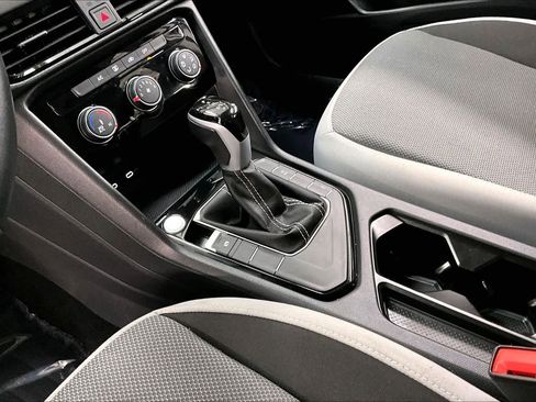 Used 2024 Volkswagen Taos S image 20