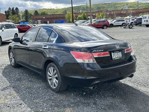 Used 2011 Honda Accord EX-L image 6