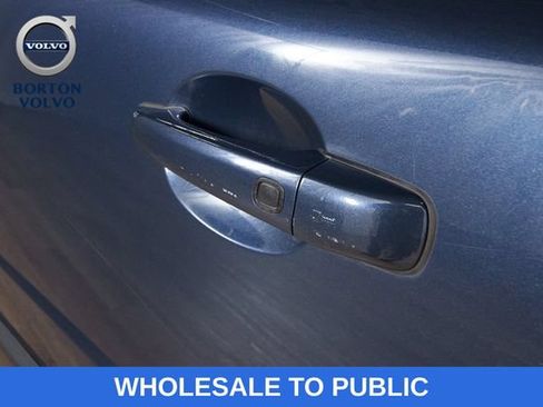 Used 2012 Volvo XC70 3.2 AWD/4WD image 17