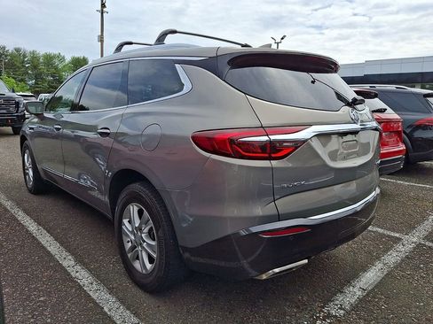 Used 2018 Buick Enclave Premium AWD/4WD image 3