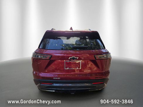 Used 2026 Chevrolet Equinox ACTIV w/ Convenience Package III FWD image 4