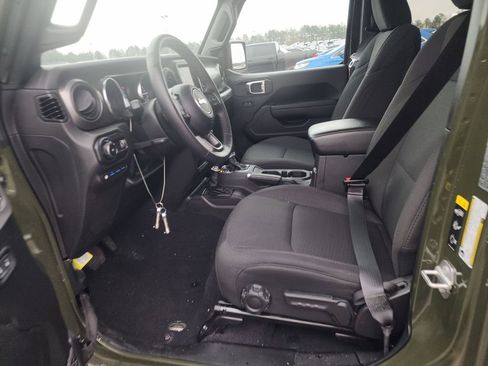 Used 2023 Jeep Wrangler Unlimited w/ Cold Weather Group image 7