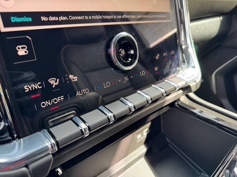 Used 2025 GMC Yukon Elevation w/ LPO, Floor Liner Package AWD/4WD image 25