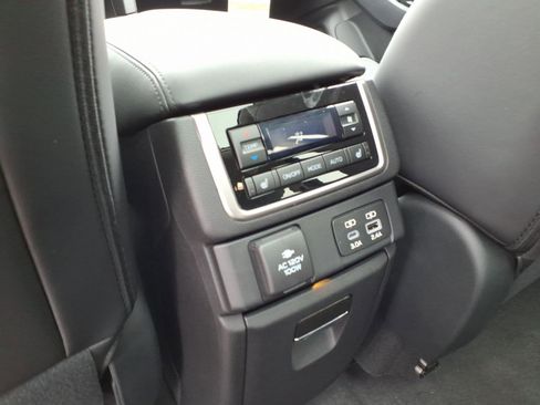 New 2026 Subaru Ascent Touring image 7