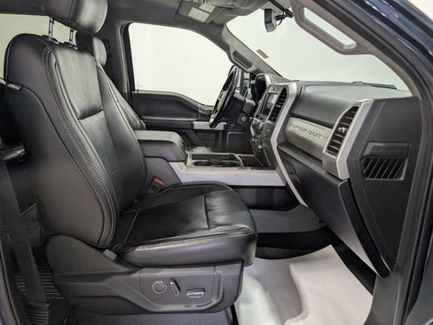 Used 2019 Ford F350 Lariat w/ Chrome Package AWD/4WD image 21