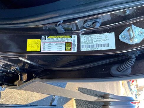 Used 2024 Toyota Tundra Limited image 37