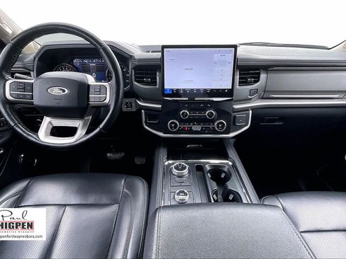 Certified 2024 Ford Expedition XLT image 15