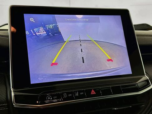 Used 2022 Jeep Compass Altitude image 26