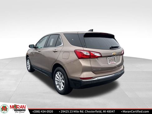 Used 2019 Chevrolet Equinox LT w/ Driver Convenience Package image 3