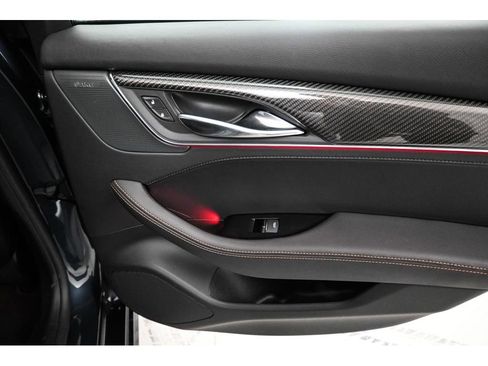 Used 2025 Cadillac CT5 Sport RWD image 19