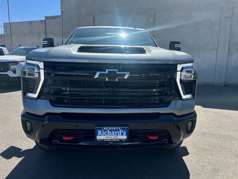 New 2026 Chevrolet Silverado 2500 LT w/ Trail Boss Package AWD/4WD image 8