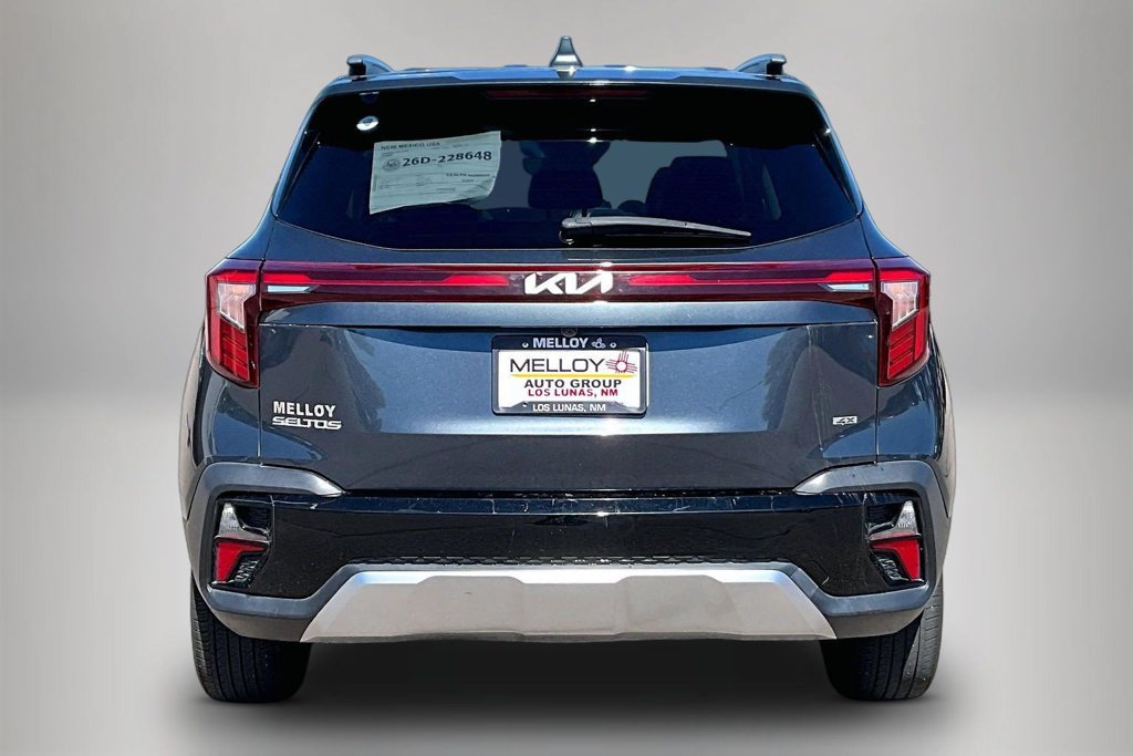 Used 2024 Kia Seltos EX AWD/4WD image 5