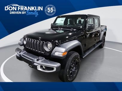New 2026 Jeep Gladiator Sport