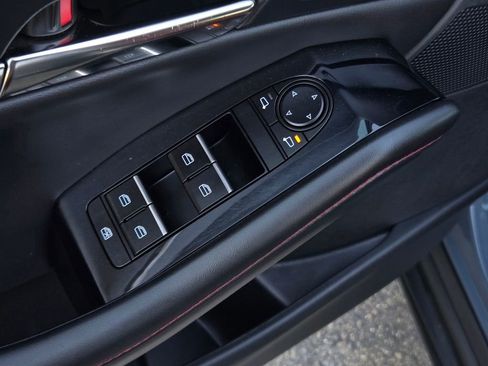 Certified 2024 MAZDA CX-30 AWD 2.5 S w/ Preferred Package image 11