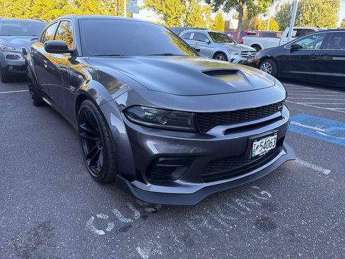 Used 2023 Dodge Charger Scat Pack RWD image 1