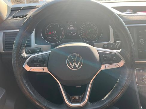Used 2021 Volkswagen Atlas SE w/ Panoramic Sunroof Package AWD/4WD image 10