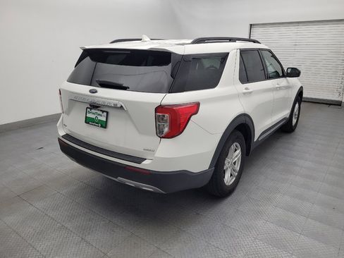 Used 2020 Ford Explorer XLT w/ Equipment Group 202A RWD image 9