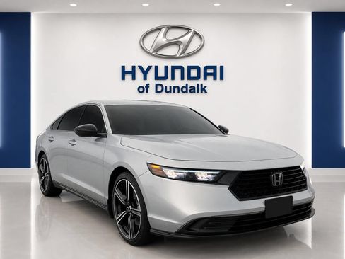 Used 2023 Honda Accord Sport image 1