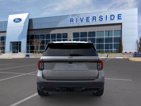 New 2026 Ford Explorer ST-Line w/ ST-Line Street Pack image 6