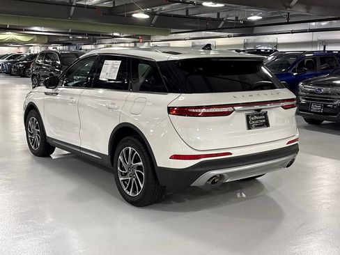 Used 2020 Lincoln Corsair AWD w/ Equipment Group 101A image 4