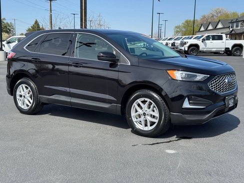 Used 2023 Ford Edge SEL w/ Cold Weather Package AWD/4WD image 12
