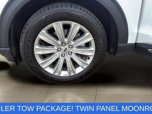 Certified 2022 Ford Explorer Limited AWD/4WD image 33