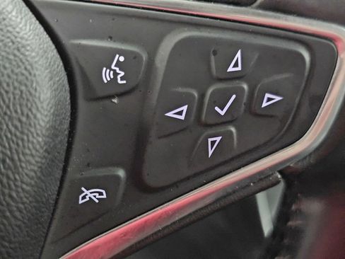 Used 2020 Chevrolet Equinox LT image 33