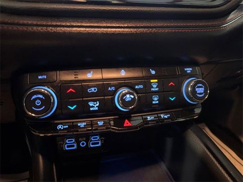 Used 2023 Dodge Durango GT image 22