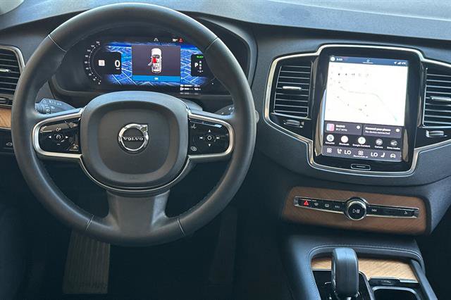Certified 2025 Volvo XC90 T8 Plus w/ Protection Package Premier AWD/4WD image 15