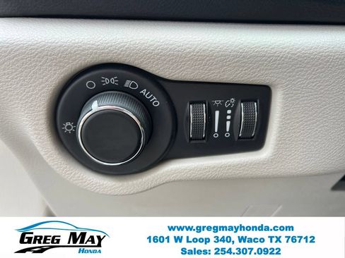 Used 2021 Chrysler Voyager Lxi FWD image 22