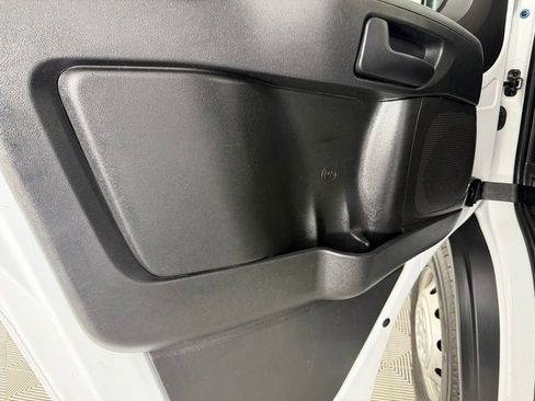 Used 2023 RAM ProMaster 2500 FWD image 22