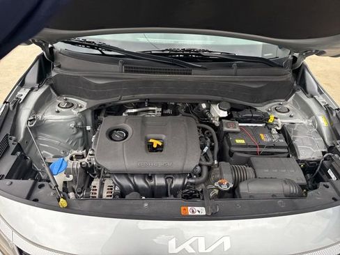 Used 2024 Kia Seltos S image 38