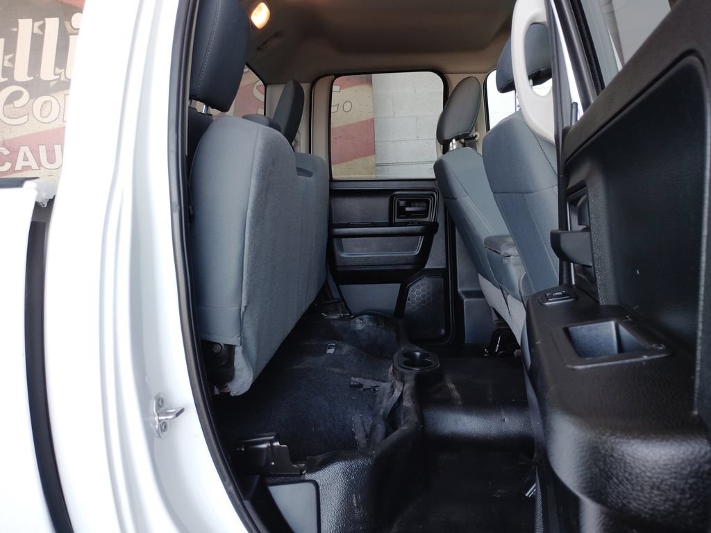 Used 2018 RAM 1500 Tradesman w/ Popular Equipment Group RWD image 18