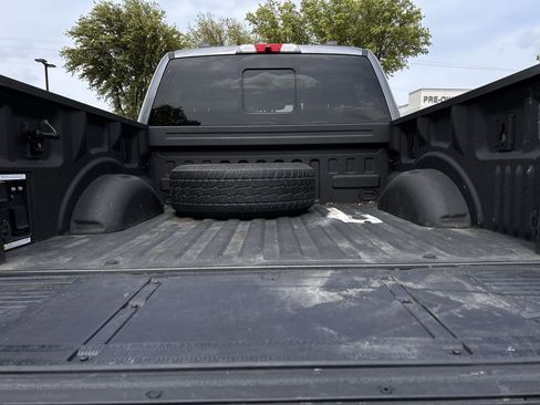 Used 2022 Ford F150 Limited AWD/4WD image 37