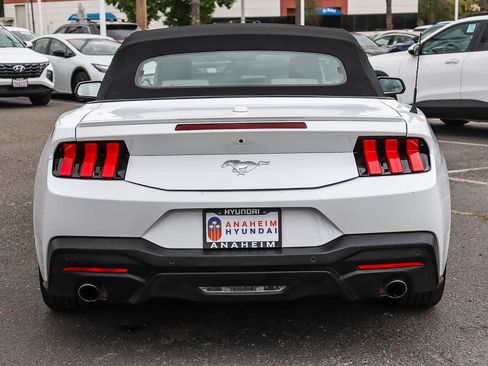 Used 2024 Ford Mustang Premium RWD image 8